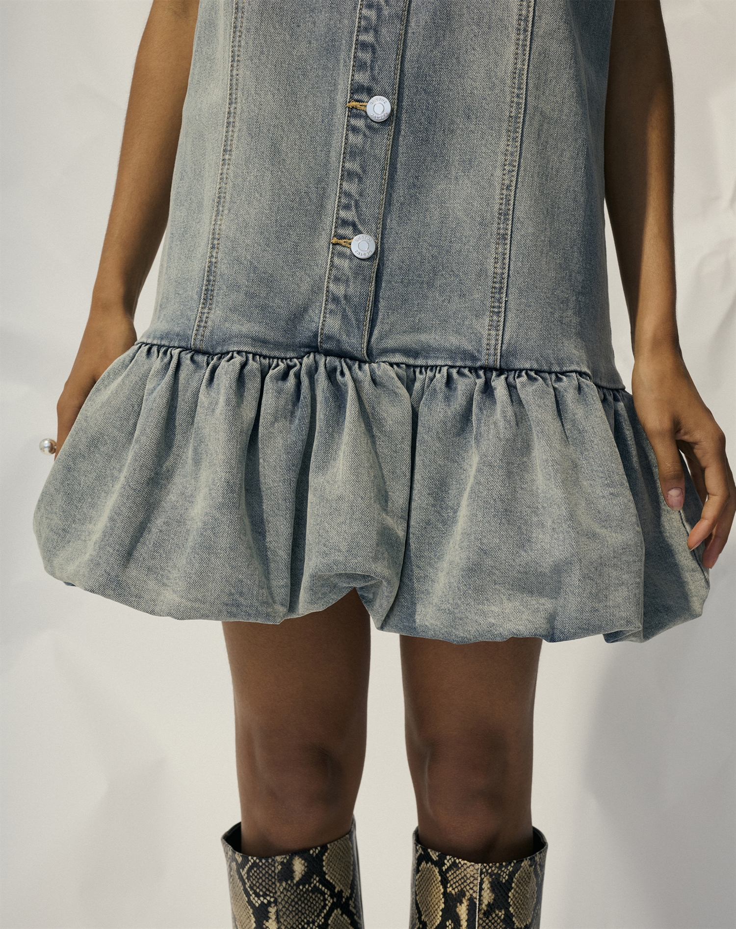 Gestuz - GZNoma Kjole - Vintage Mid Blue Wash 